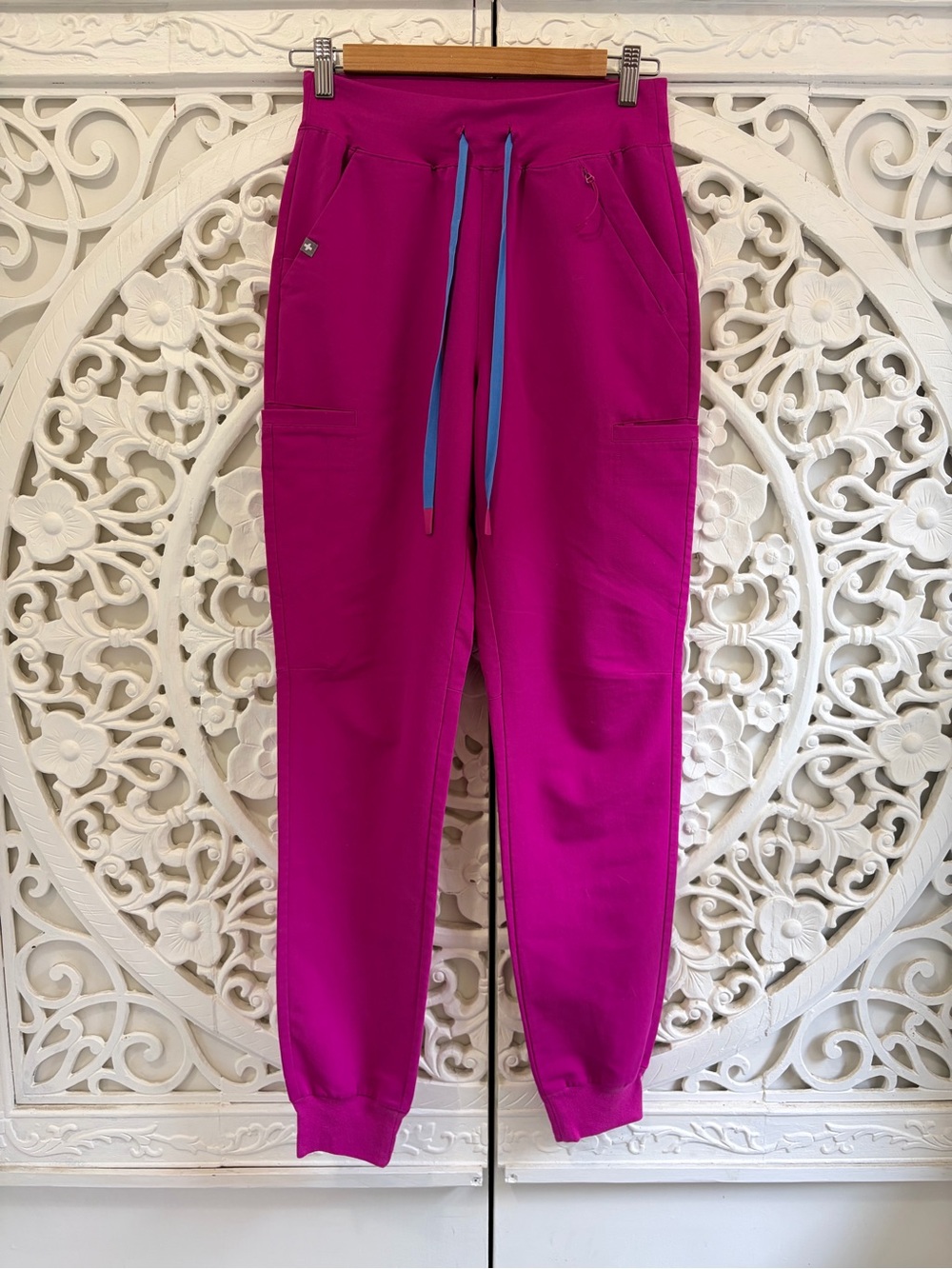 FIGS Technical Collection Scrub Jogger Pants XS Tall Magenta Pink